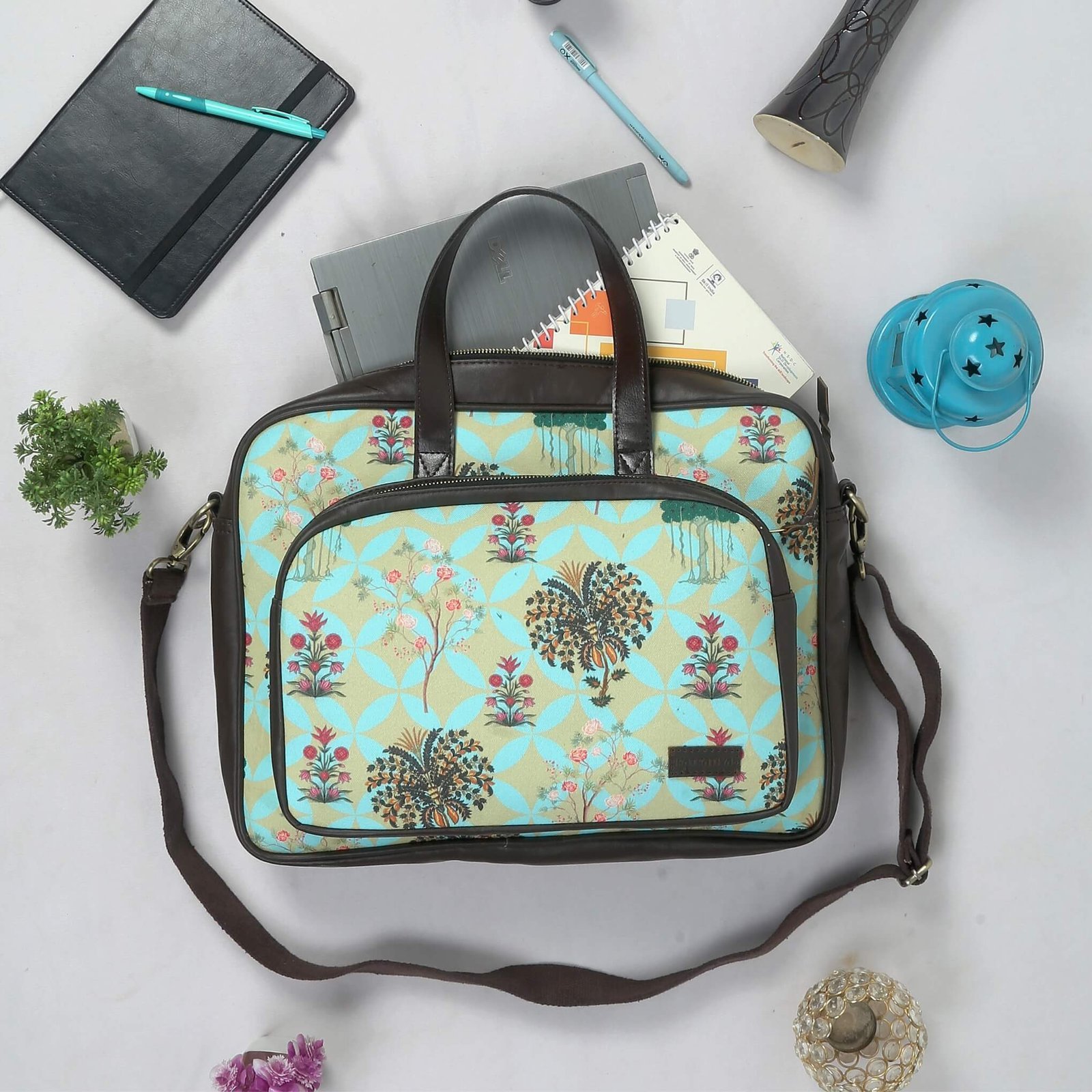 Garden Design Laptop Messenger Bag