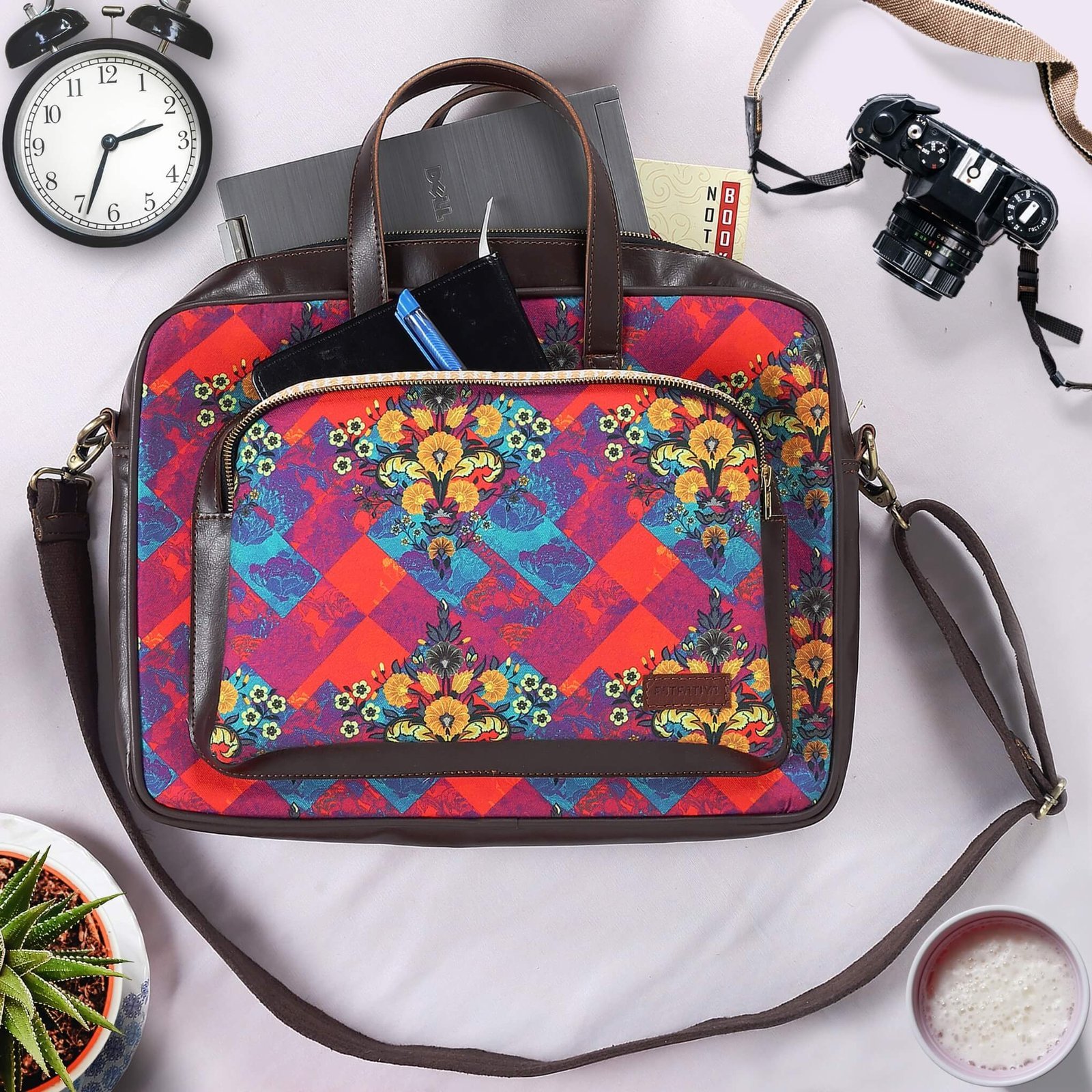 Buy Shekhawati Motif Handmade Laptop Bag