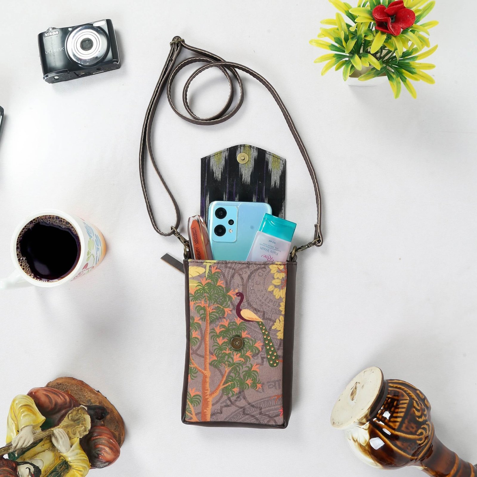 Royal Garden Mobile Sling Bag for Women