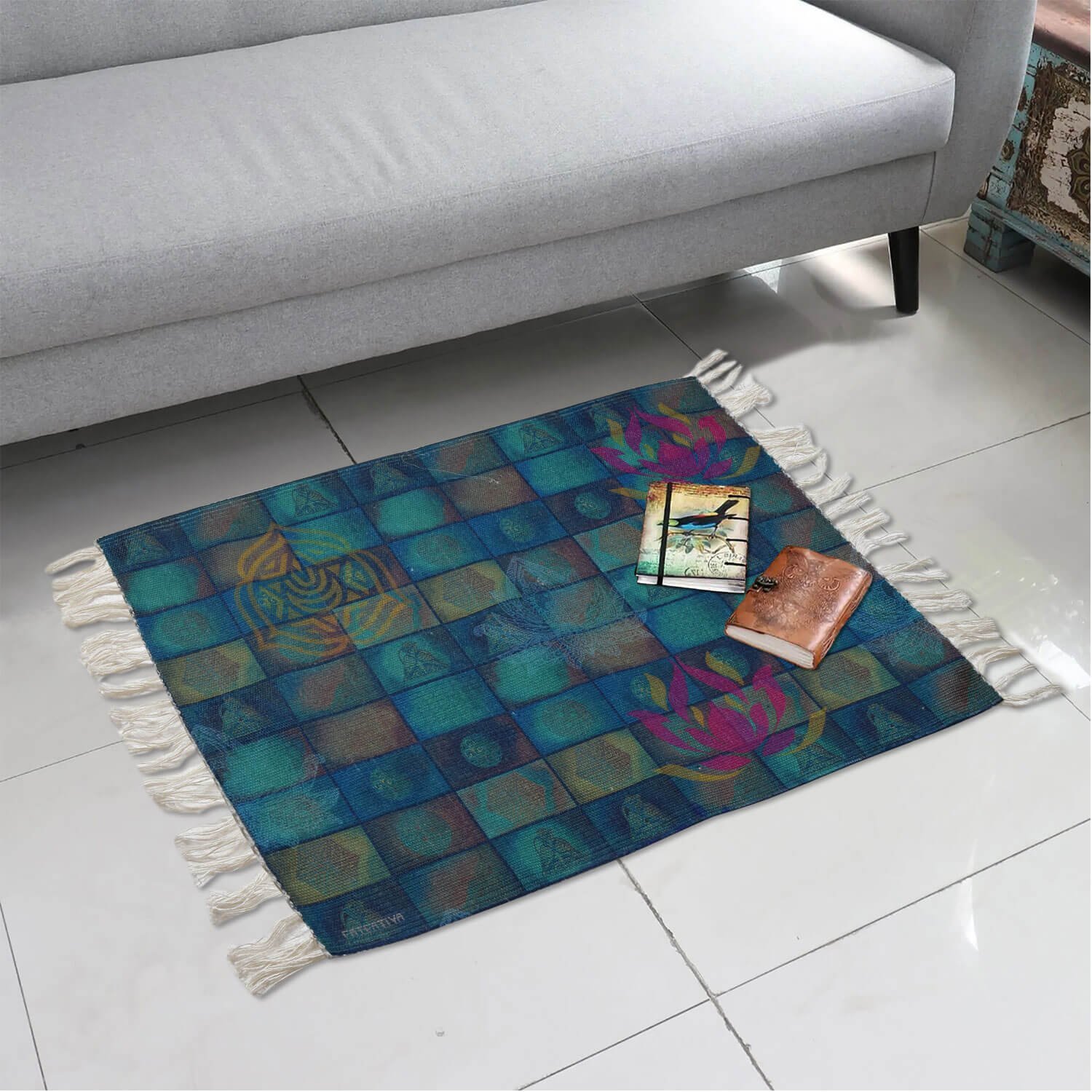 Geometric Design Recycled Plastic Rug