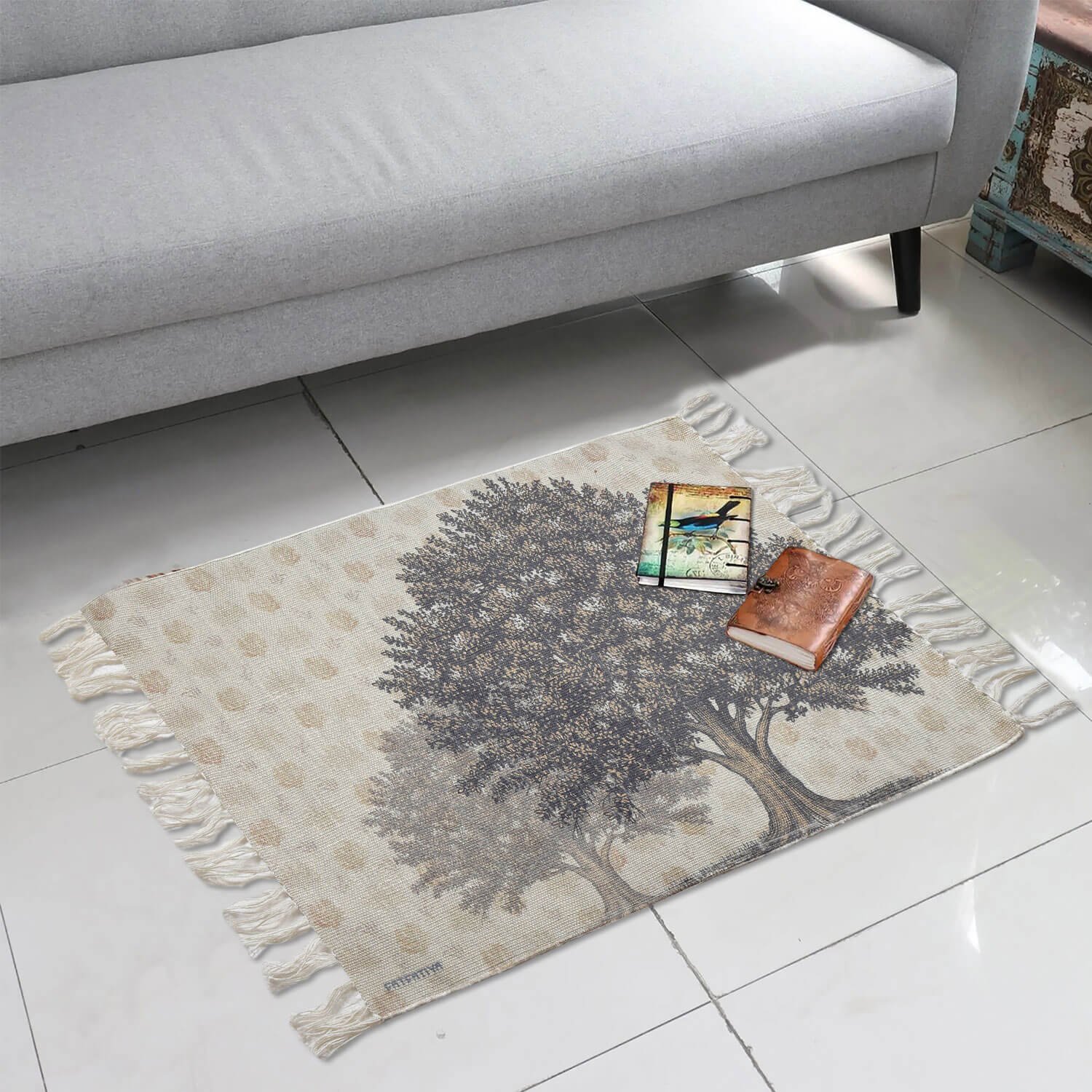 Contemporary Big Tree Polyester Rug
